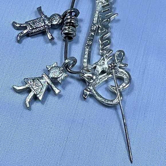 Grandma Brooch with Youth Charms - Picture 6 of 6